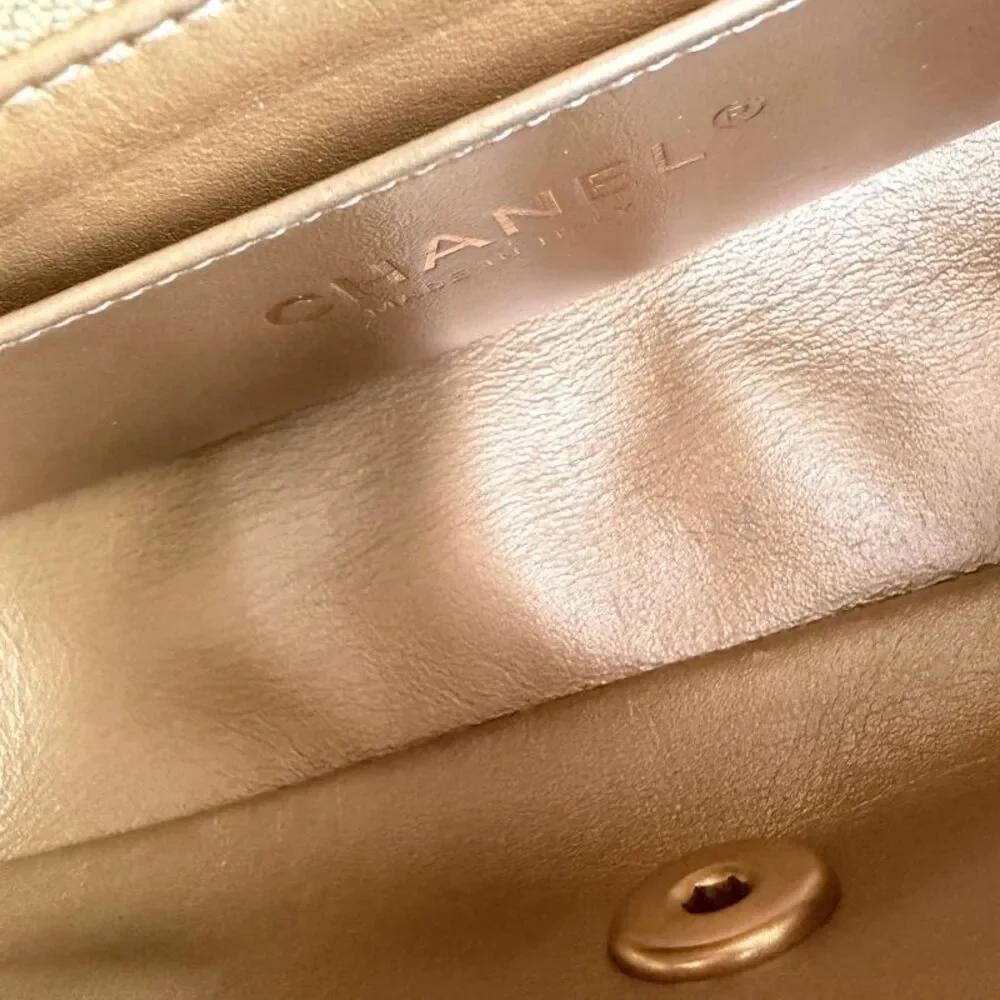 CHANEL brand color